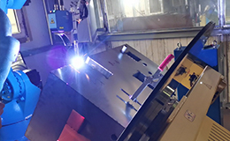 焊縫跟蹤技術(shù)，工業(yè)機(jī)器人的“火眼金睛”！